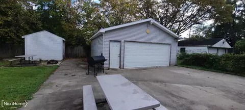 4914 Miami, Flint, MI 48504 photo 12