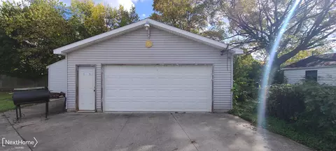 4914 Miami, Flint, MI 48504 photo 13