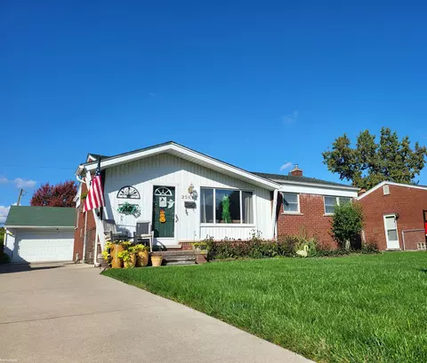25617 Wagner, Warren, MI 48089