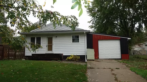 217 E Oak, Saint Charles, MI 48655