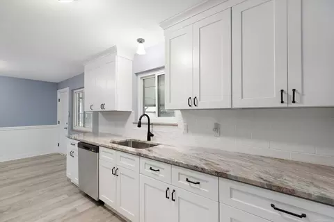 3024 Covert, Flint, MI 48506 photo 8