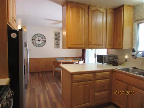 522 Cherry, Linden, MI 48451 photo 22