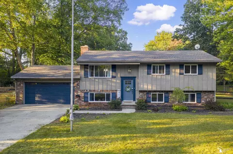 3910 W Erie, Temperance, MI 48182