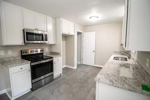 3746 Bennett, Flint, MI 48506 photo 8