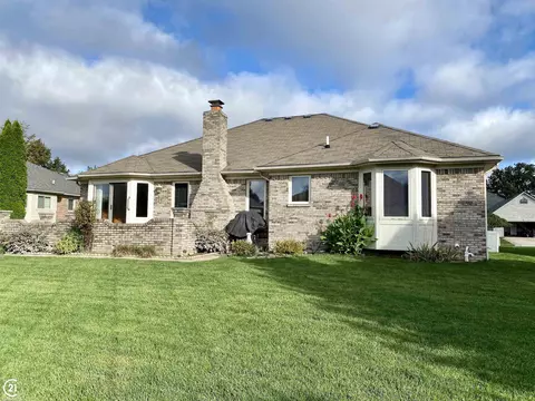 19040 Elmer, Macomb, MI 48044 photo 33