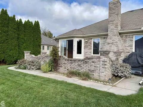 19040 Elmer, Macomb, MI 48044 photo 34