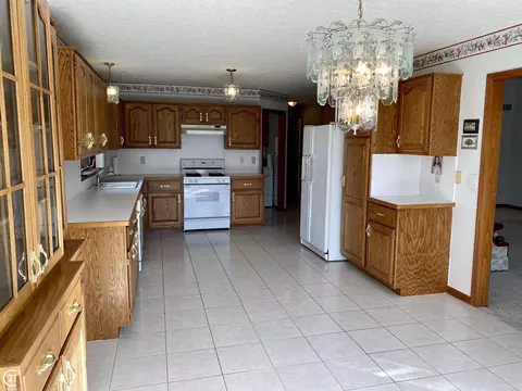 19040 Elmer, Macomb, MI 48044 photo 12
