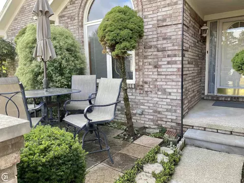 19040 Elmer, Macomb, MI 48044 photo 5
