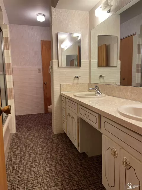 31256 Gilbert Dr, Warren, MI 48093 photo 23