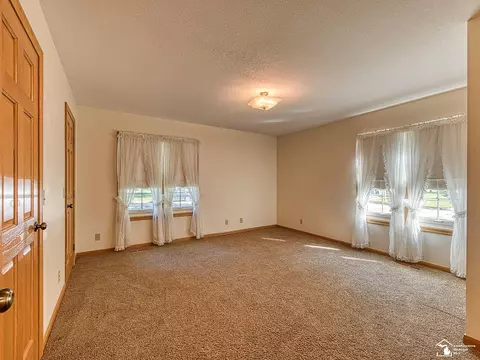 1725 Hendricks, Monroe, MI 48162 photo 19