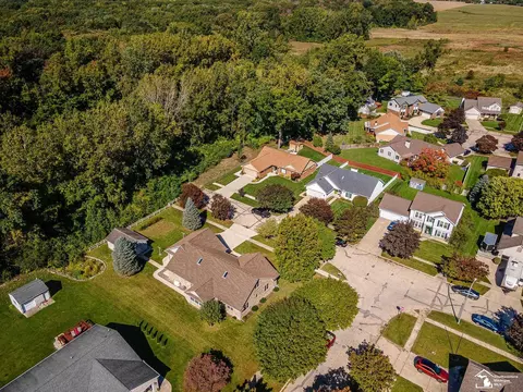 1725 Hendricks, Monroe, MI 48162 photo 45