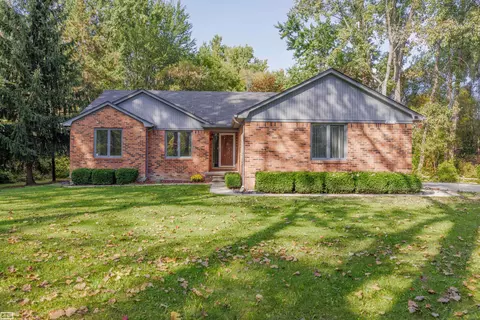25353 Dunn, Chesterfield, MI 48051