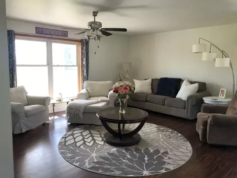 271 E Riv, Kawkawlin, MI 48631 photo 16