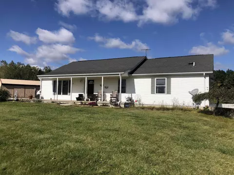 271 E Riv, Kawkawlin, MI 48631