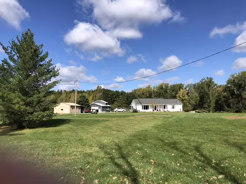 271 E Riv, Kawkawlin, MI 48631 photo 7