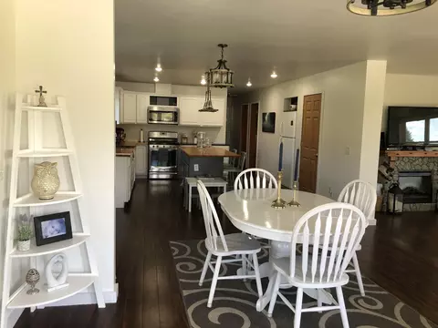 271 E Riv, Kawkawlin, MI 48631 photo 17
