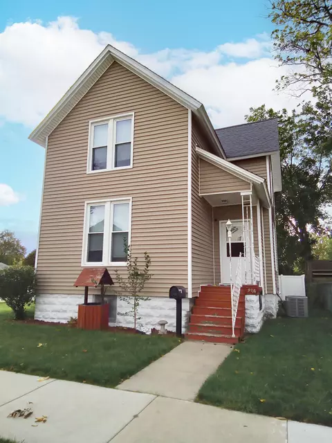 904 Wilson, Bay City, MI 48708