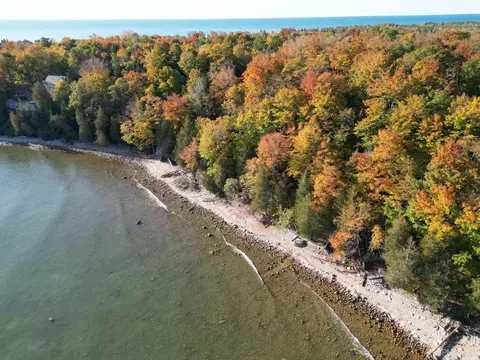 Tbd Barque Point, Manistique, MI 49854