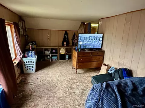 410 Alder, Ishpeming, MI 49849 photo 8