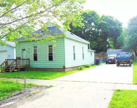 1114 N Walnut, Bay City, MI 48706