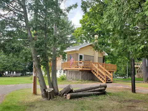 44031 N Bootjack, Lake Linden, MI 49945