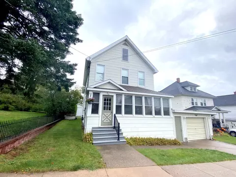 303 Vivian, Hancock, MI 49930