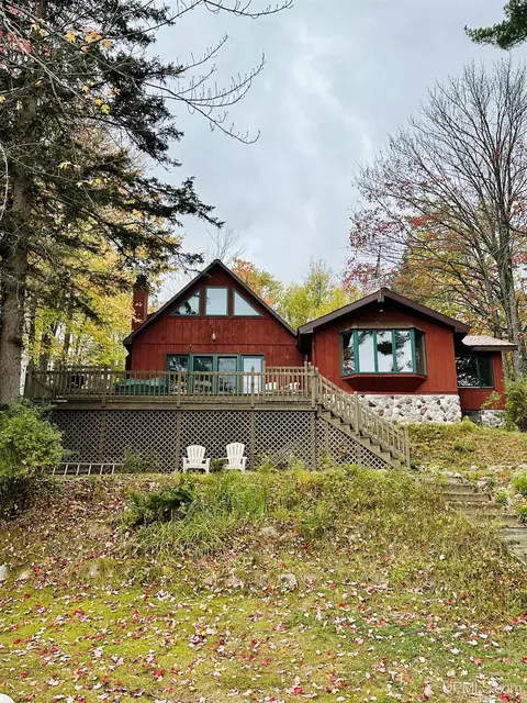 650 Lajoie, Gwinn, MI 49841