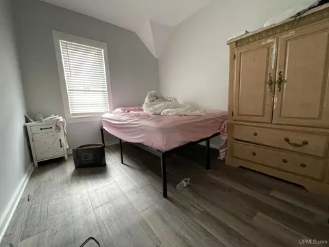 511 S 13th, Escanaba, MI 49829 photo 23