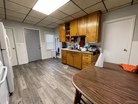 511 S 13th, Escanaba, MI 49829 photo 7