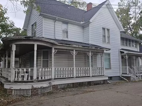 815 East, Flint, MI 48503
