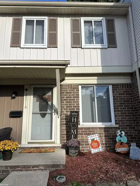39716 Manor, Harrison Township, MI 48045