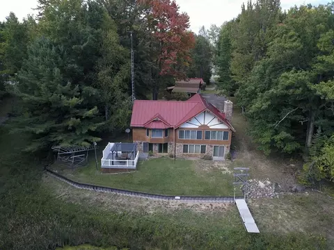 1866 Deer Hvn, Alger, MI 48610
