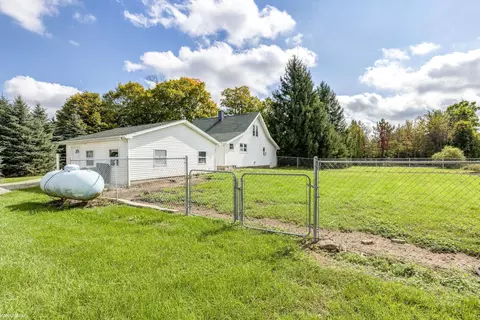 7178 Beard, Clyde, MI 48049 photo 45