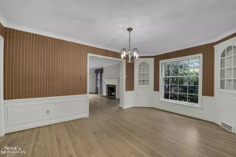840 Rivard, Grosse Pointe, MI 48230 photo 6