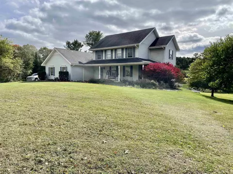 432 Mack, Leonard, MI 48367