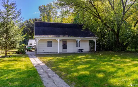 2809 Bluebush, Monroe, MI 48162 photo 3