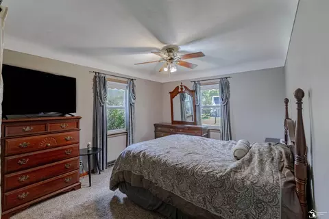 2809 Bluebush, Monroe, MI 48162 photo 15