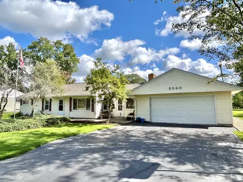 5580 Houghten, Troy, MI 48098