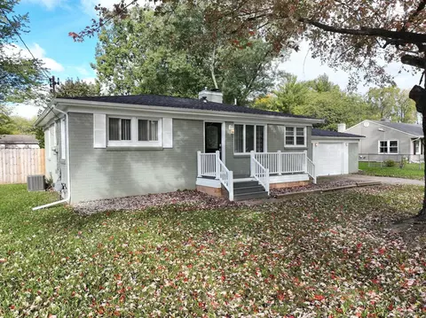 224 S Elms, Flushing, MI 48433