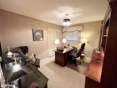 2436 Redwood, Flushing, MI 48433 photo 16
