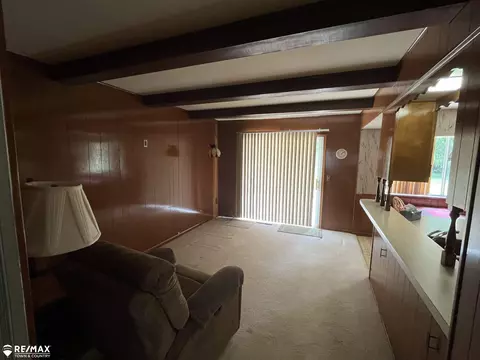 2436 Redwood, Flushing, MI 48433 photo 9