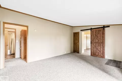 8143 Gibbons, Grant, MI 48032 photo 9