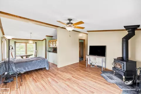 8143 Gibbons, Grant, MI 48032 photo 43
