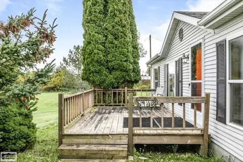 8143 Gibbons, Grant, MI 48032 photo 21
