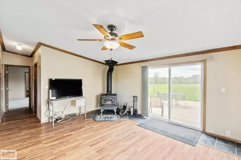 8143 Gibbons, Grant, MI 48032 photo 7