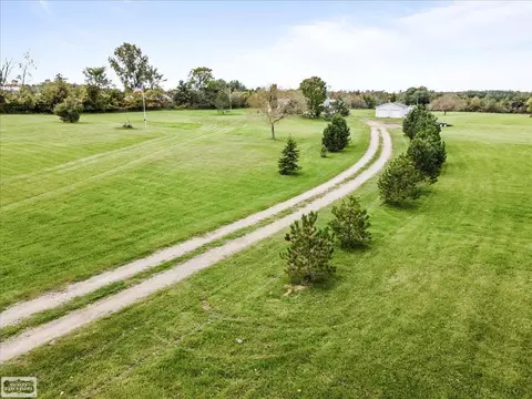 8143 Gibbons, Grant, MI 48032 photo 15