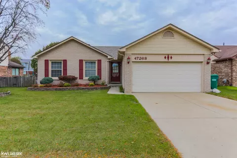 47268 Blossom, Macomb, MI 48044