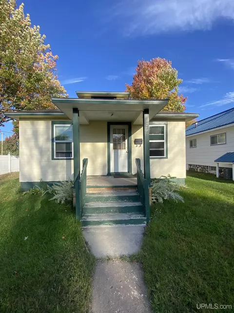 217 Balsam, Kingsford, MI 49802