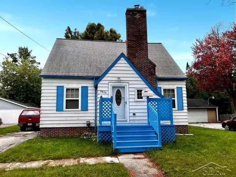 2825 State, Saginaw, MI 48602