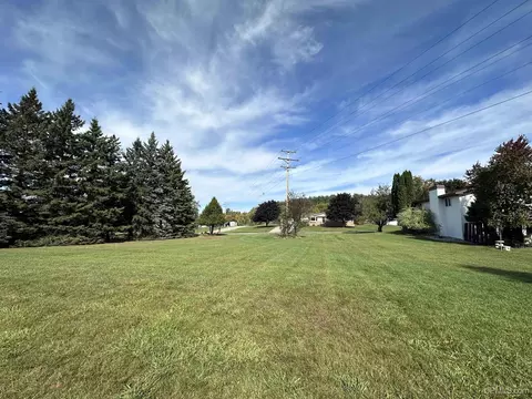 1015 E, Iron Mountain, MI 49801 photo 24